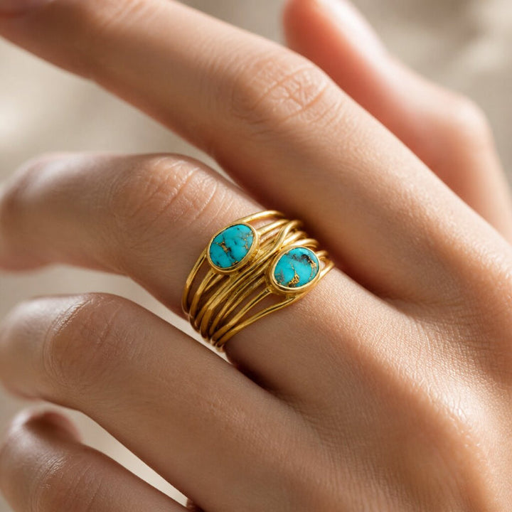 Bague en Or et Turquoise enroulée