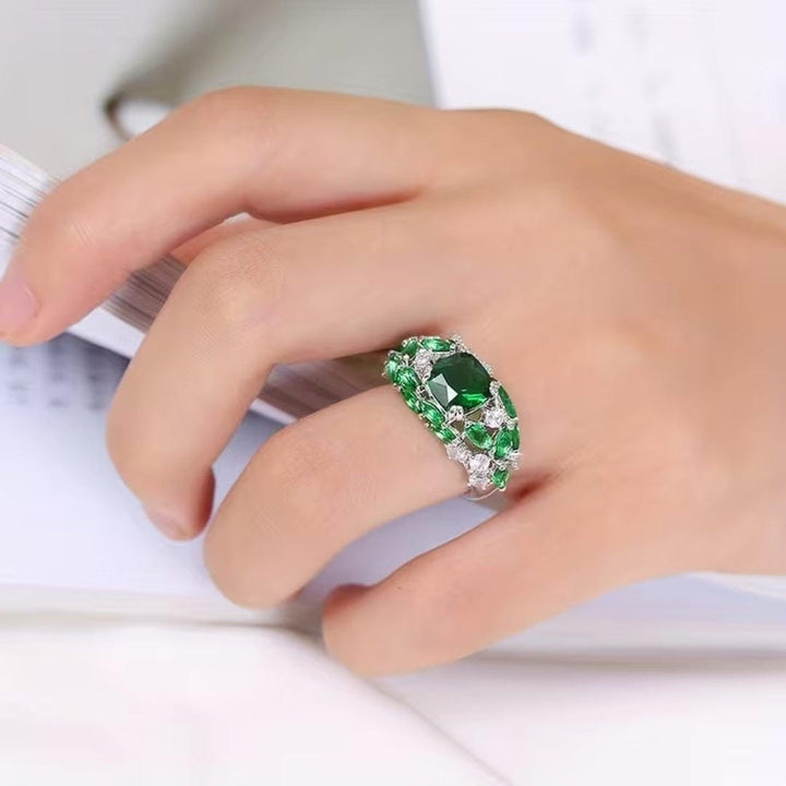 Bague Florale en Émeraude