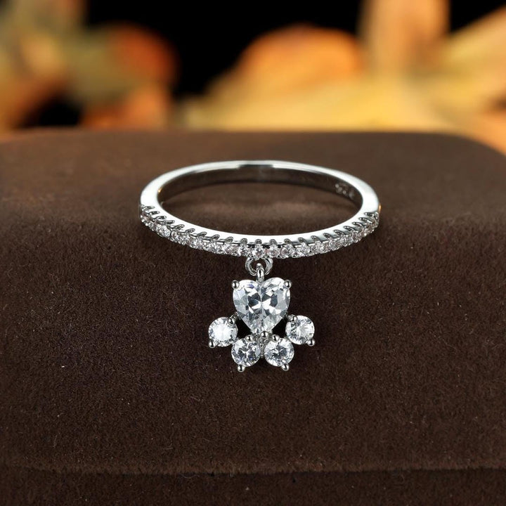 Bague Pavé avec Charme Patte de Chien