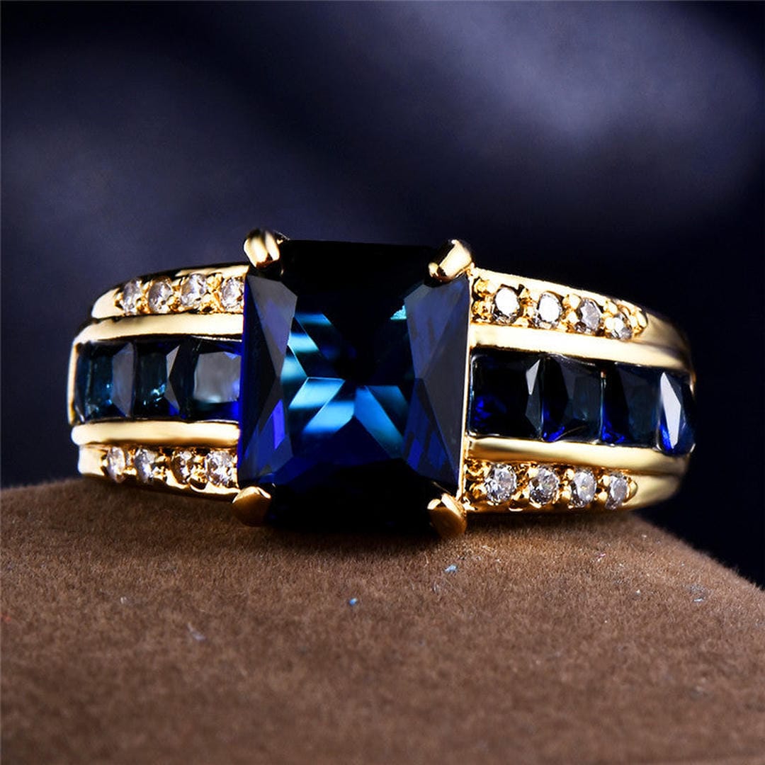 Bague en Gemme Élégance Royale