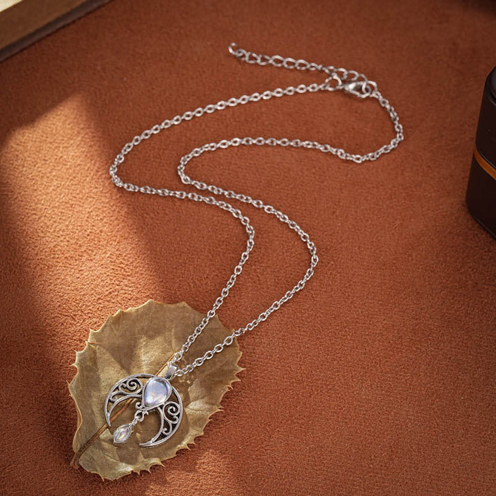 Collier Pendentif en Pierre de Lune en Forme de Croissant
