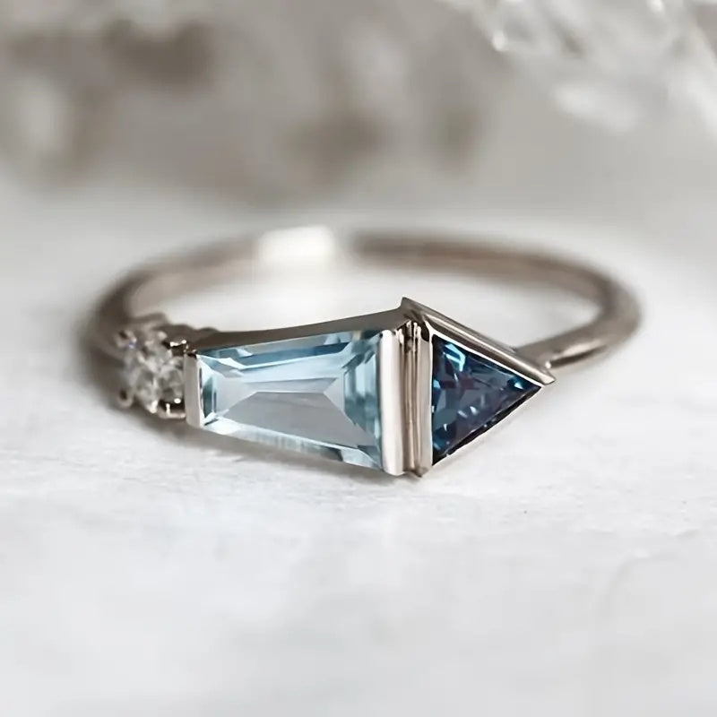Bague en cristal taille princesse