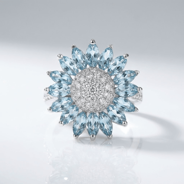 Bague en Argent avec Fleur en Topaze
