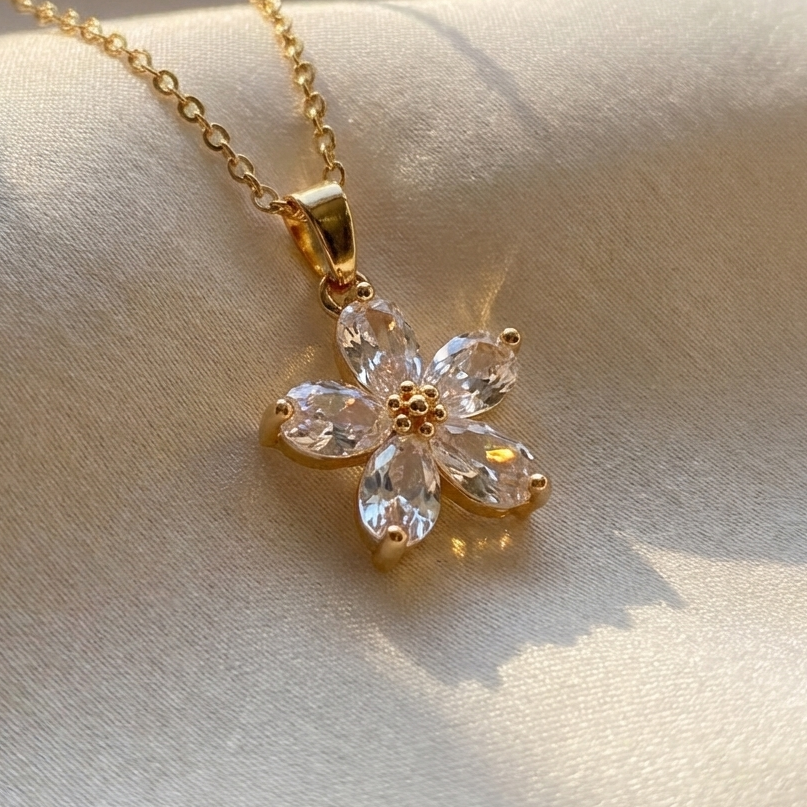 Collier Pétale en Or