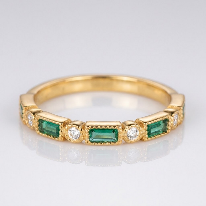 Bague en zirconium style émeraude