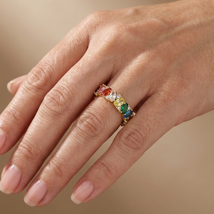 Bague en zirconium arc-en-ciel
