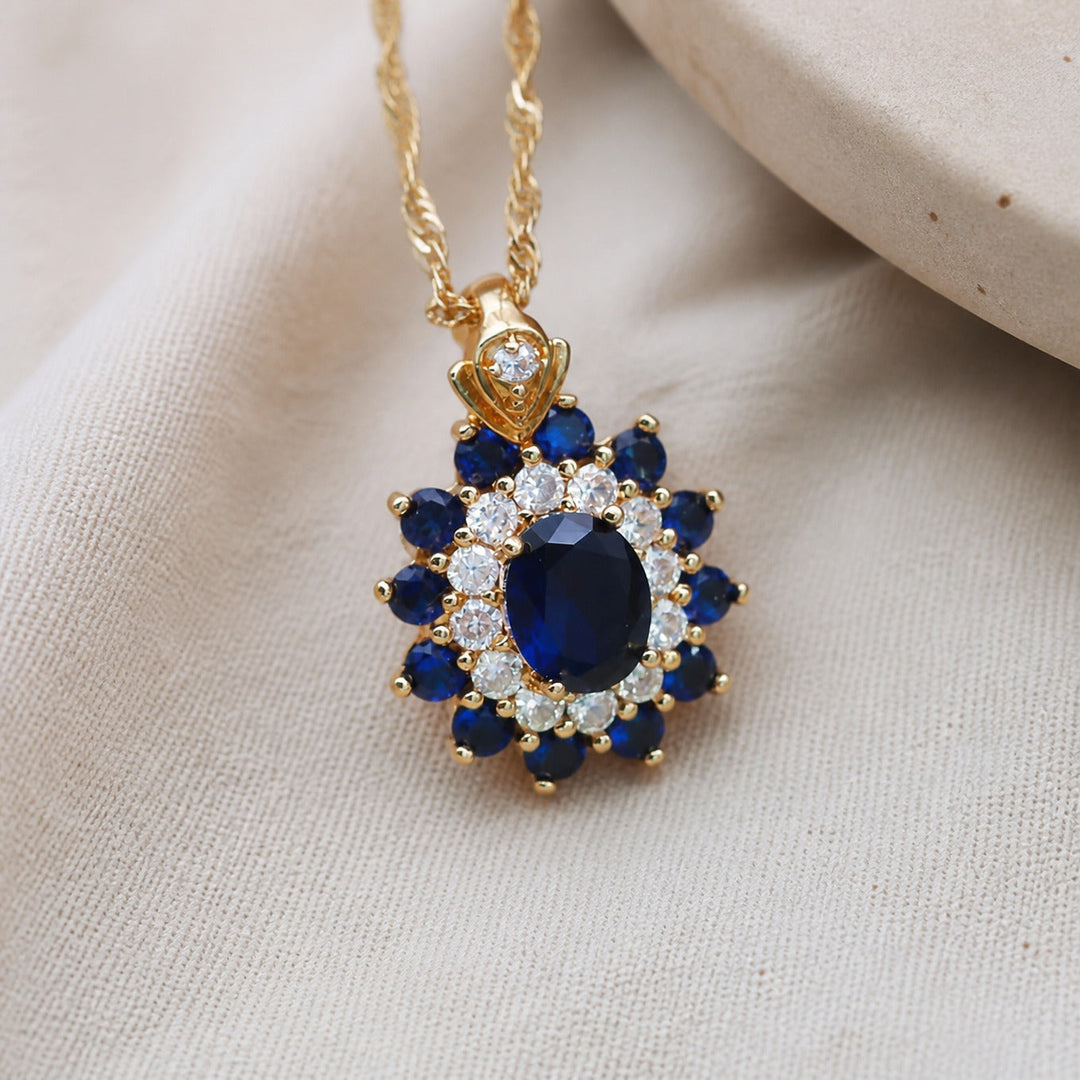 Collier Vintage en Or avec Saphir