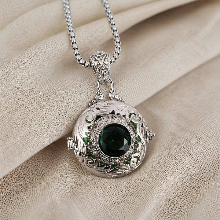 Collier Charme Kensington Manor