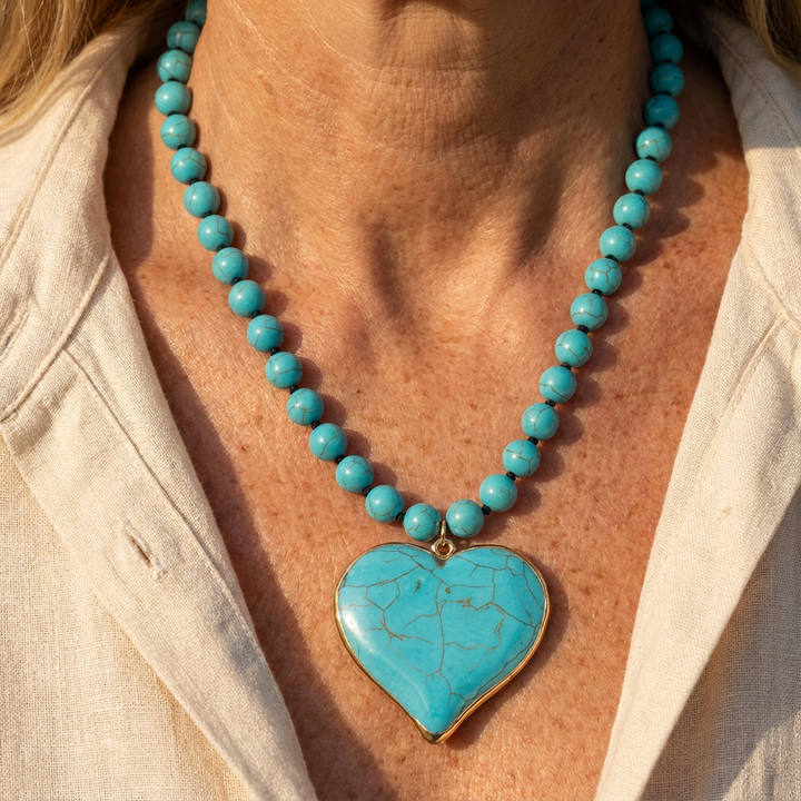 Collier en Perles avec Gemme en Cœur Turquoise