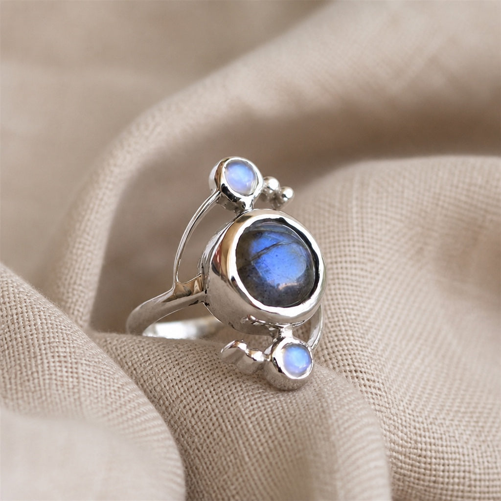Bague de Banquet Incrustée au Style Français