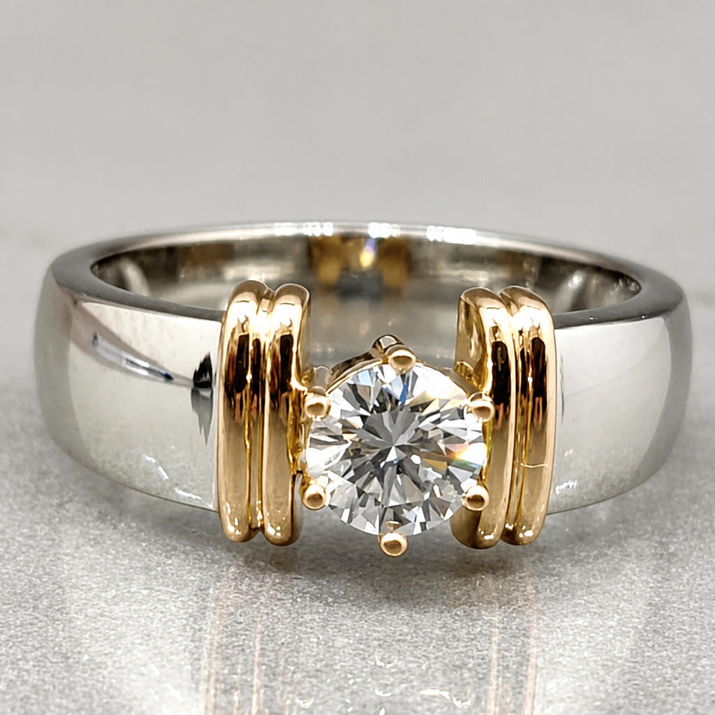 Bague de Luxe en Zirconium Incrusté
