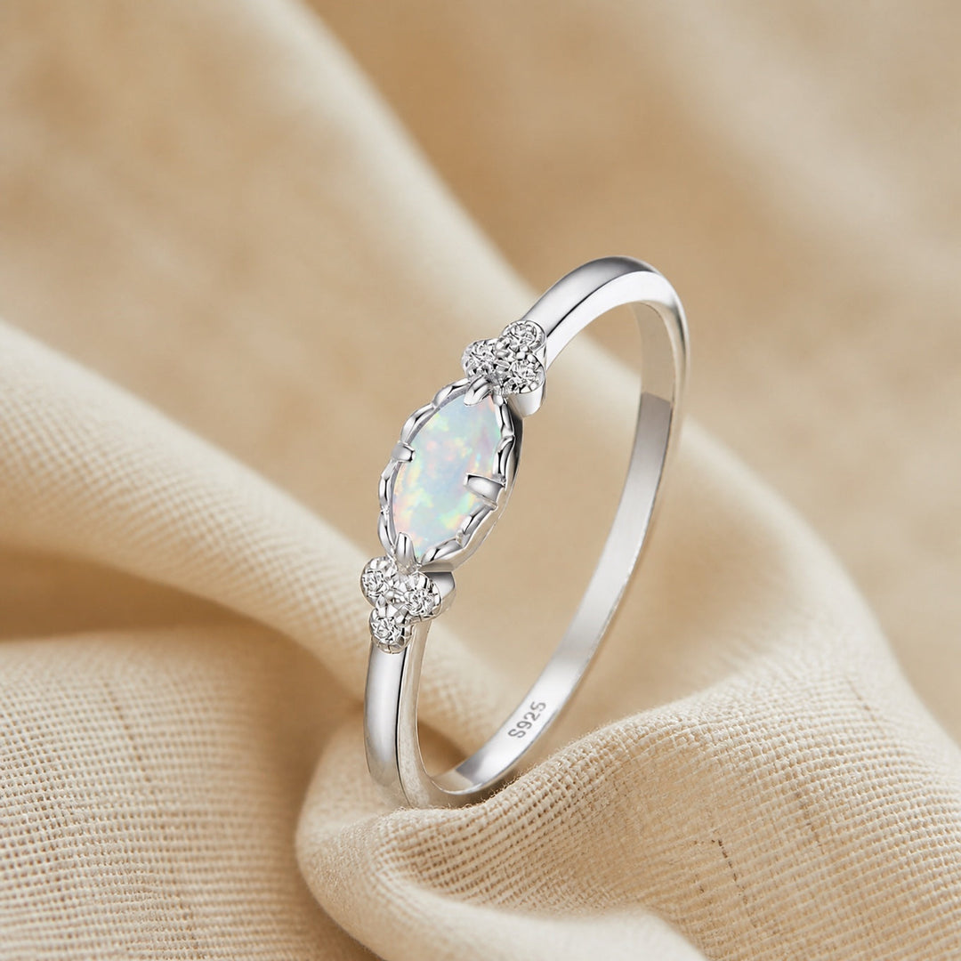 Bague en Argent Opale Marquise Fleurie