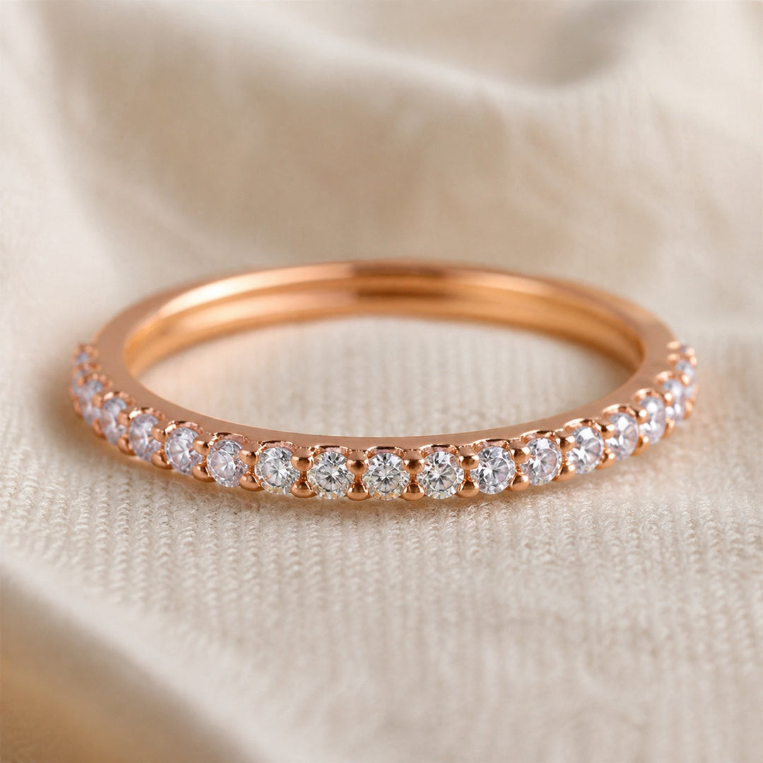 Bague Élégante en Cristal Fin à Empiler