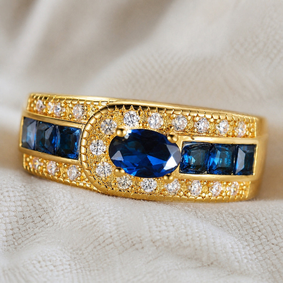 Bague Royale en Or Doré avec Saphir