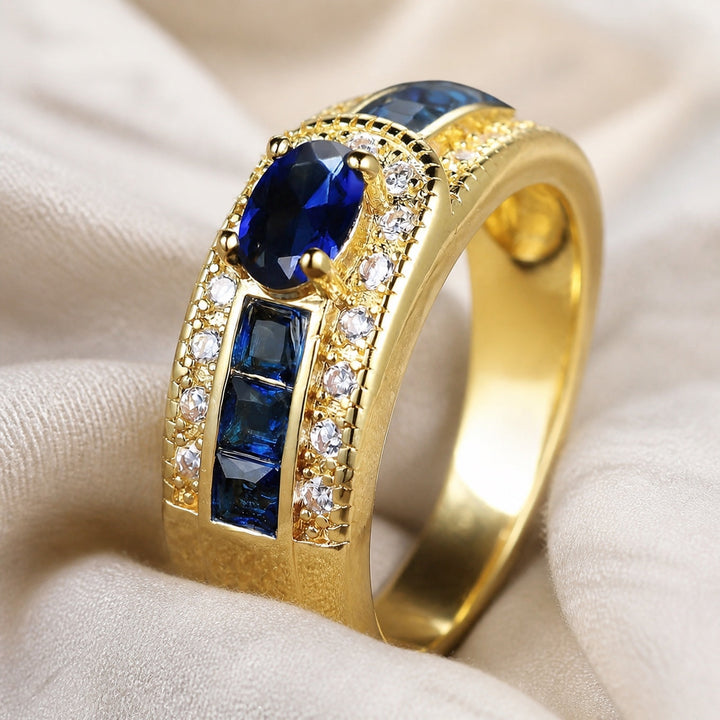 Bague Royale en Or Doré avec Saphir
