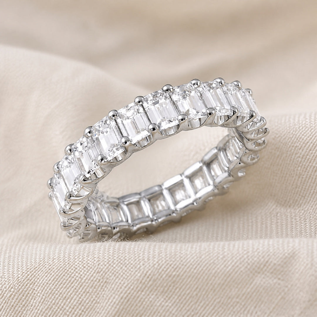 Bague en Zirconium Cristal Carré Éternelle