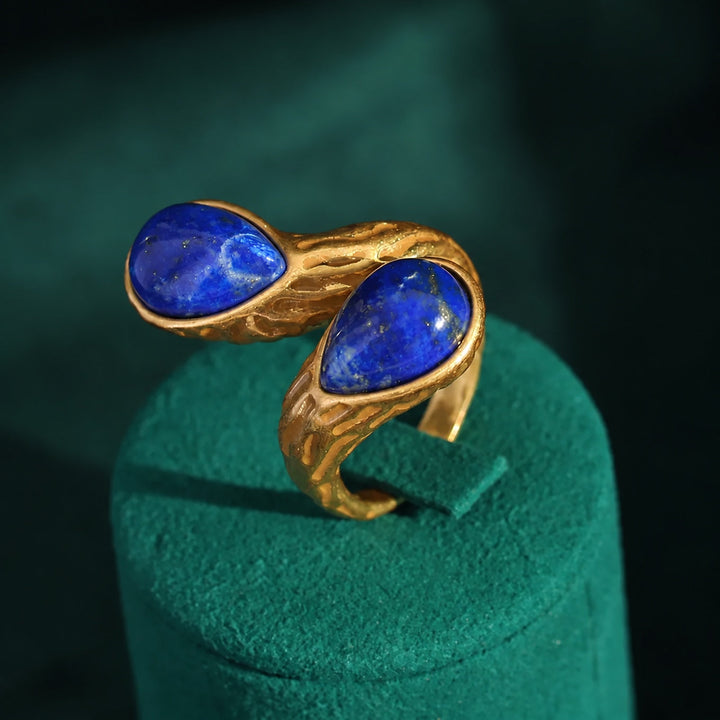 Bague en Or avec Nœud Sculpté en Goutte