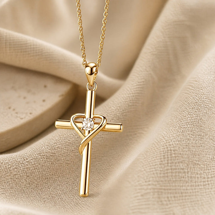Collier Radieux en Croix Délicate