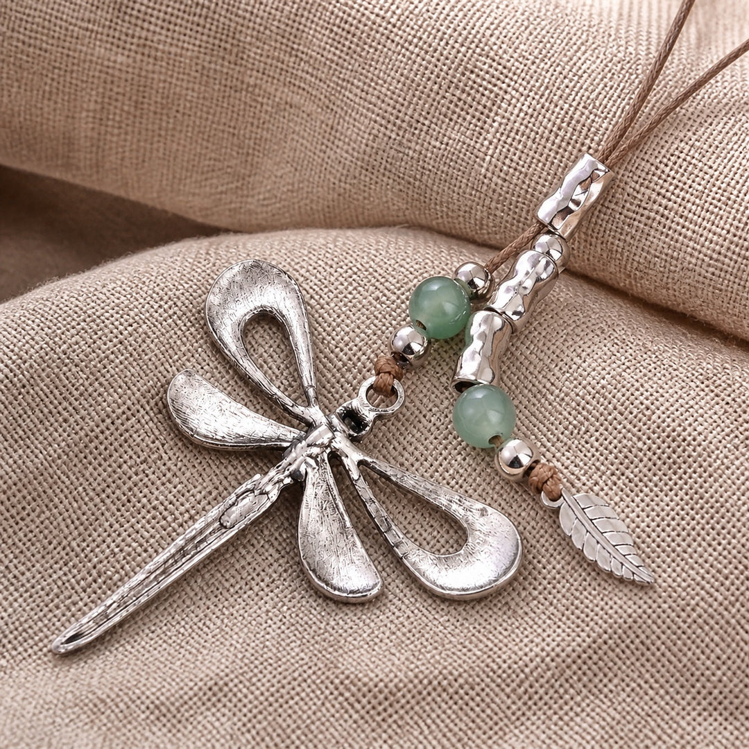 Collier Bohémien en cuir Libellule