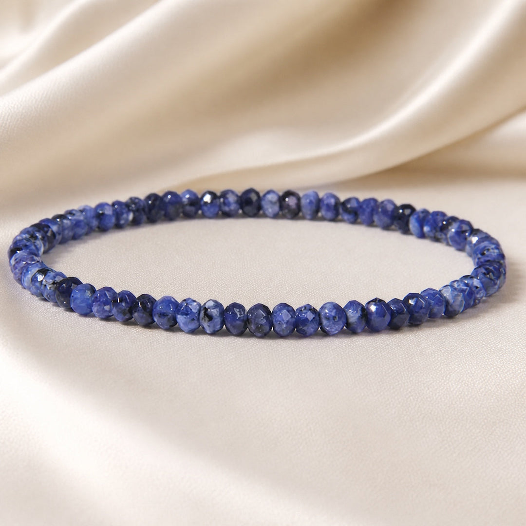 Bracelet en jade facetté