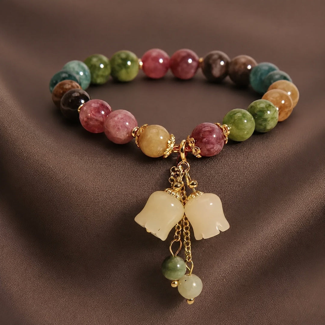 Bracelet en jade radieux avec charms