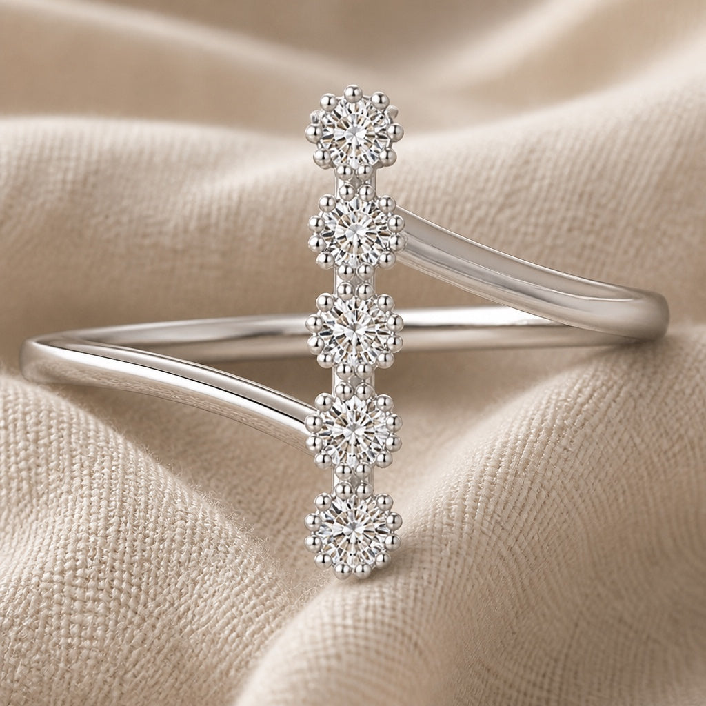 Bague en Zirconium en Or Blanc en Forme de Z