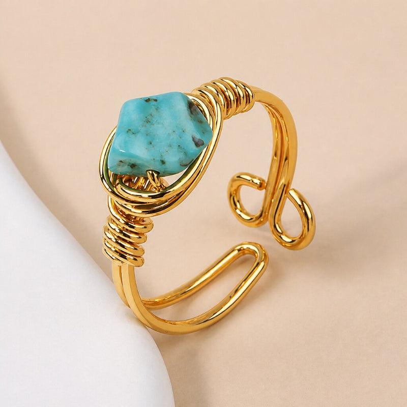 Bague en Fil de Pierre Précieuse Opulente
