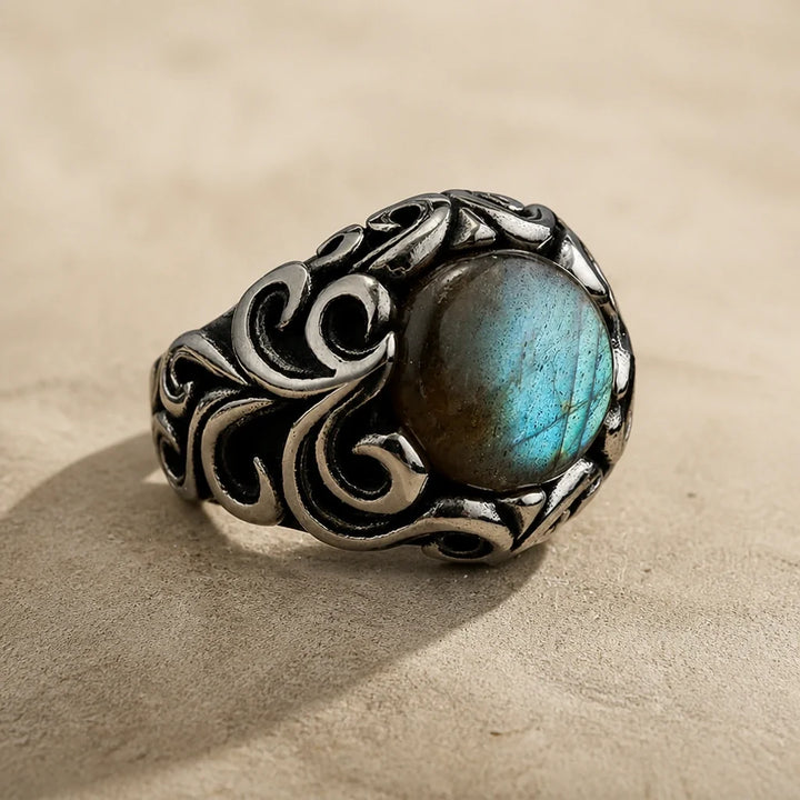 Bague en argent avec pierre ovale