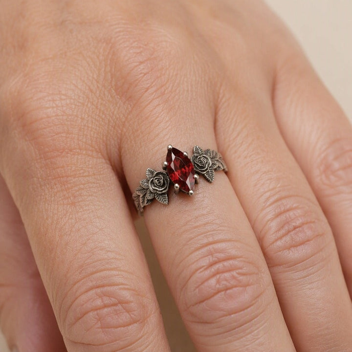 Bague Vintage en Grenat Rose