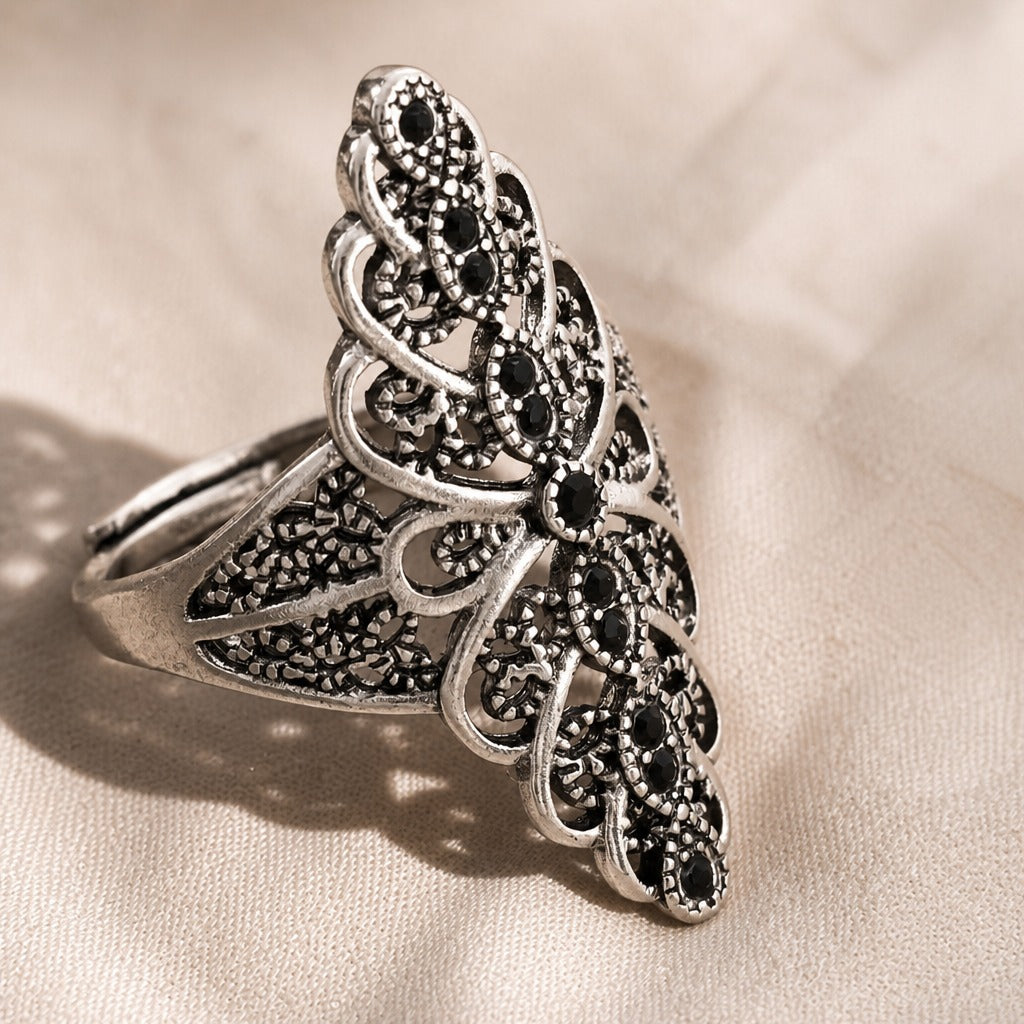 Bague Baroque Sculptée Noire