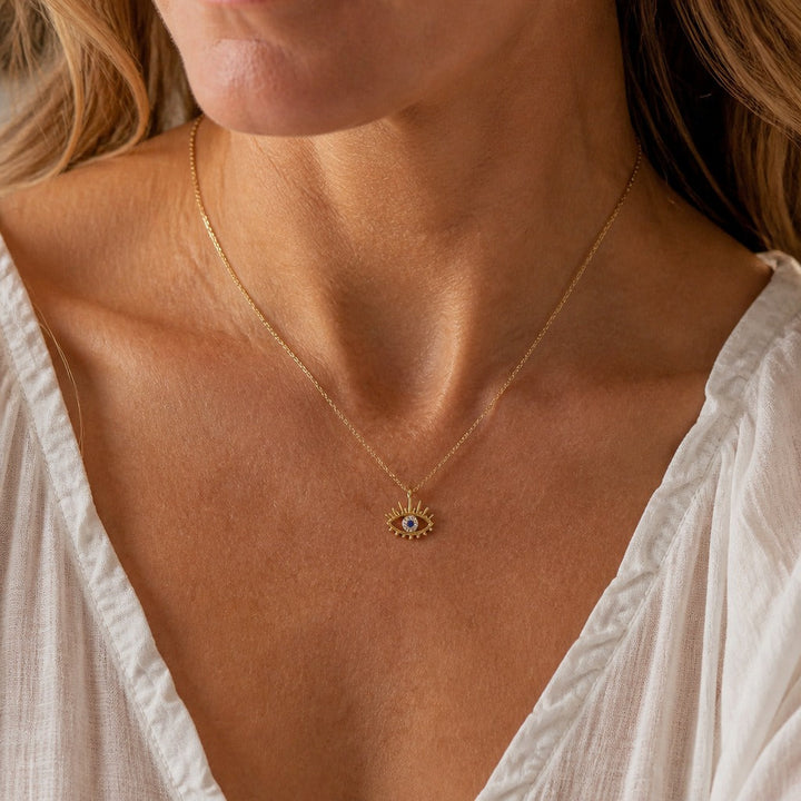 Collier Élégant Vintage en Œil d&