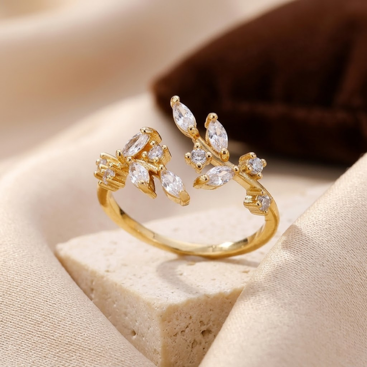 Open Leaf Gold Ring