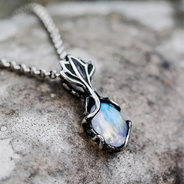 Collier en argent Lotus Éclatant