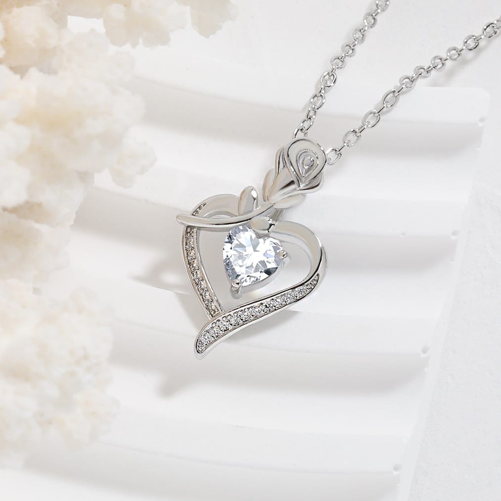 Collier en Diamant en Forme de Cœur