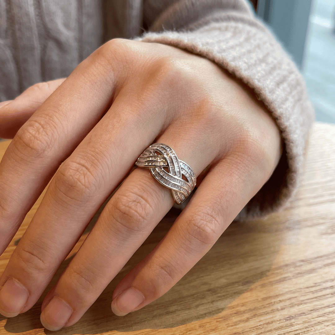 Bague Vague Croisée en Zirconium