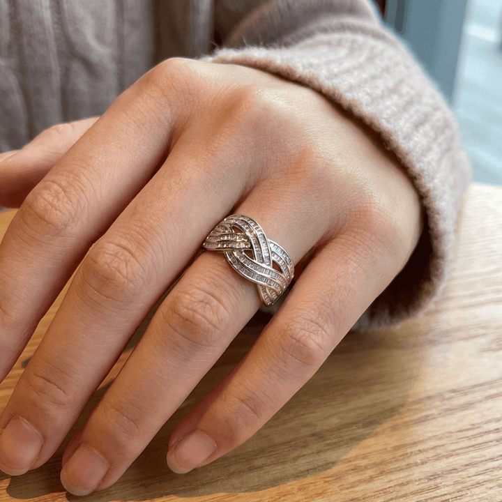 Bague Vague Croisée en Zirconium