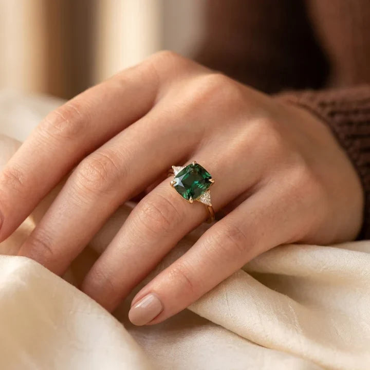 Solitaire Ring in Gold with Cushion