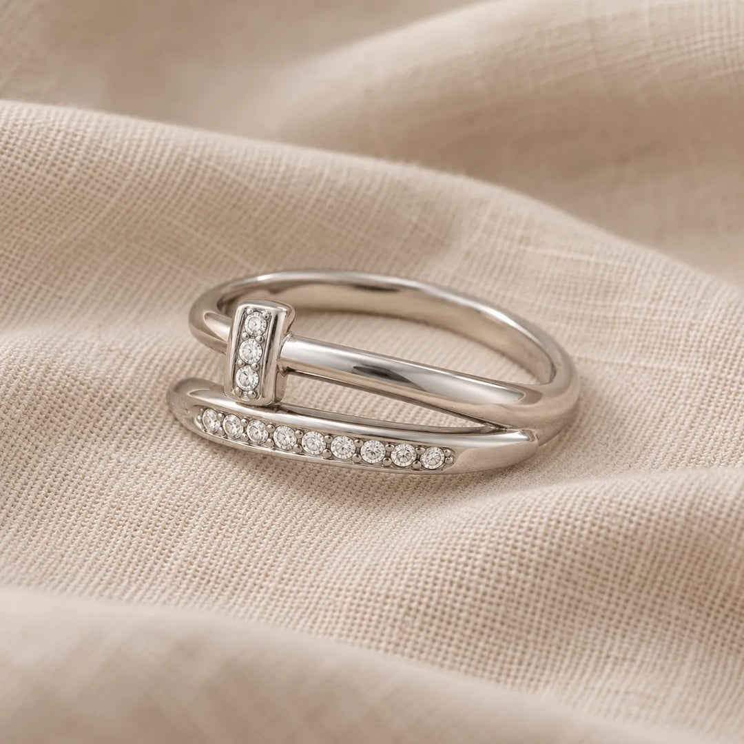 Bague Croisée en Zirconium Plaqué Or Blanc