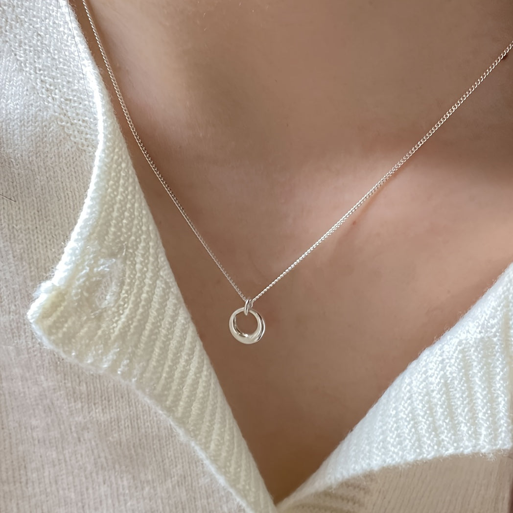 Collier Pendentif en Or Blanc avec Cercle Géométrique