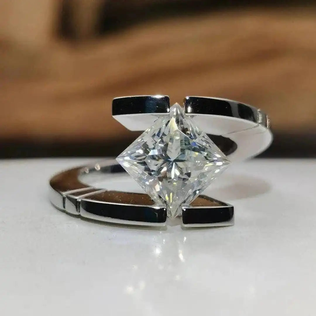 Bague en Argent Ouverte avec Zirconia Vintage