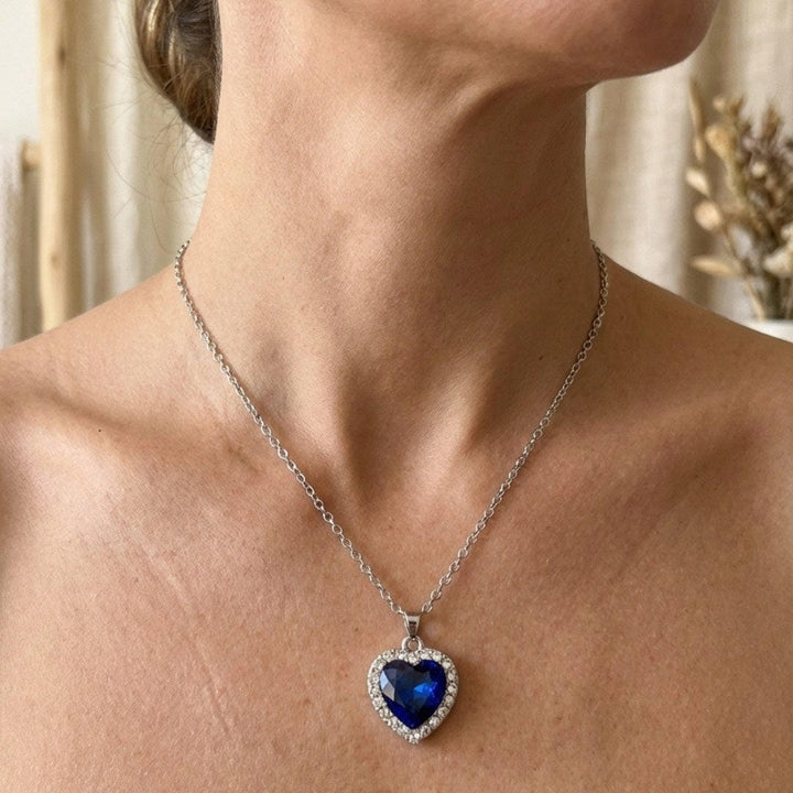 Collier Pendentif en Saphir en Forme de Cœur