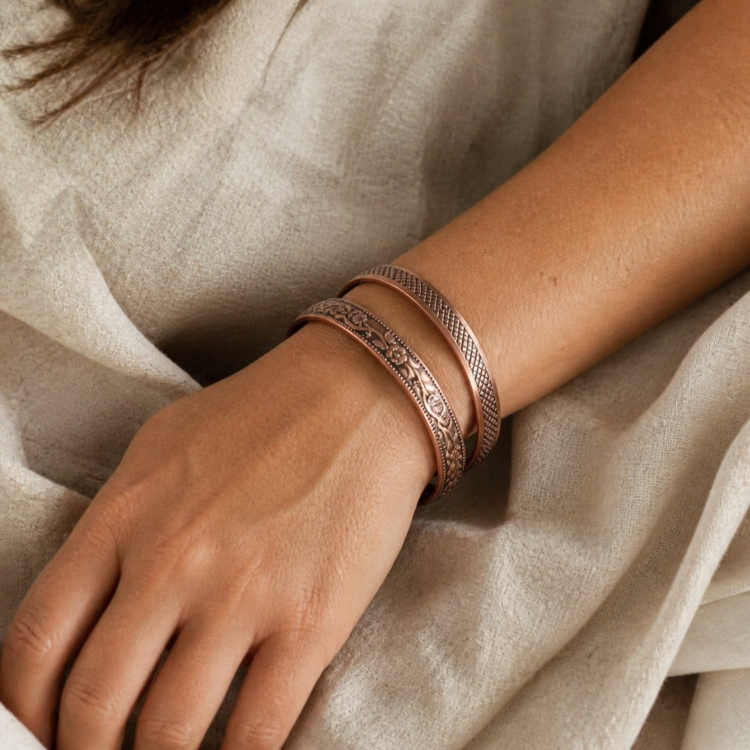 Ensemble de Bracelets en Cuivre de la Forge Éternelle