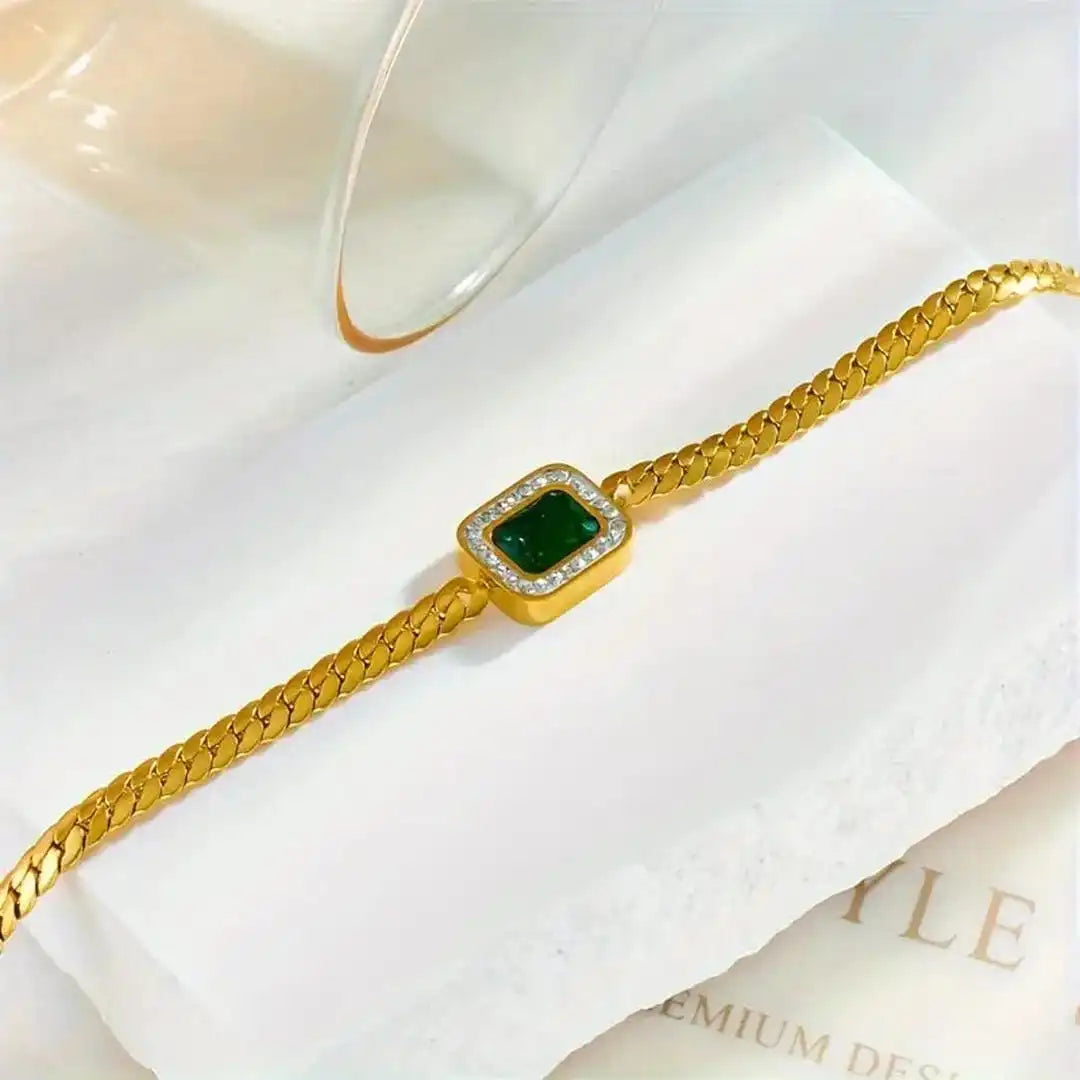 Bracelet en émeraude dorée radiante