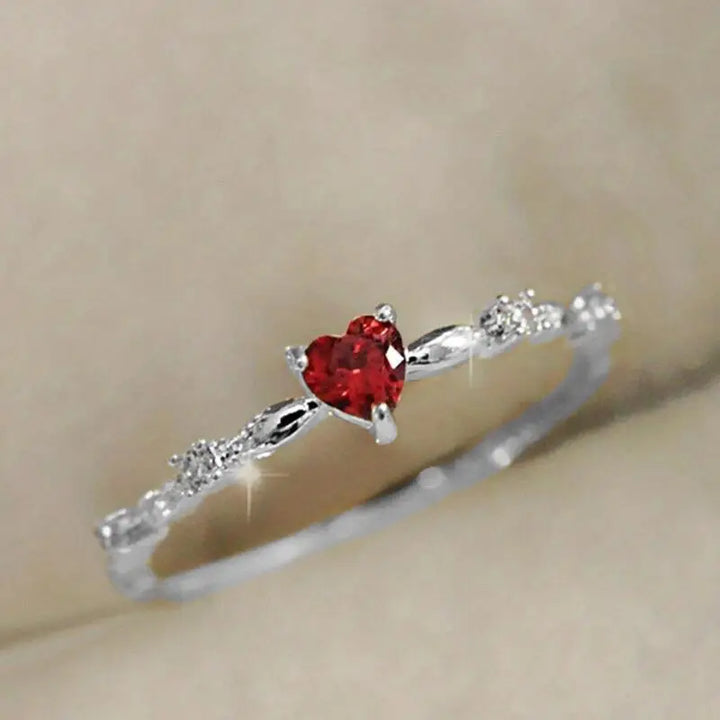 Coralyn Amoura Ring | Gold