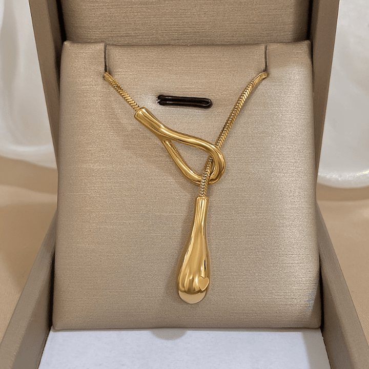 Collier Pendentif Vintage en Or Blanc en Forme de Goutte