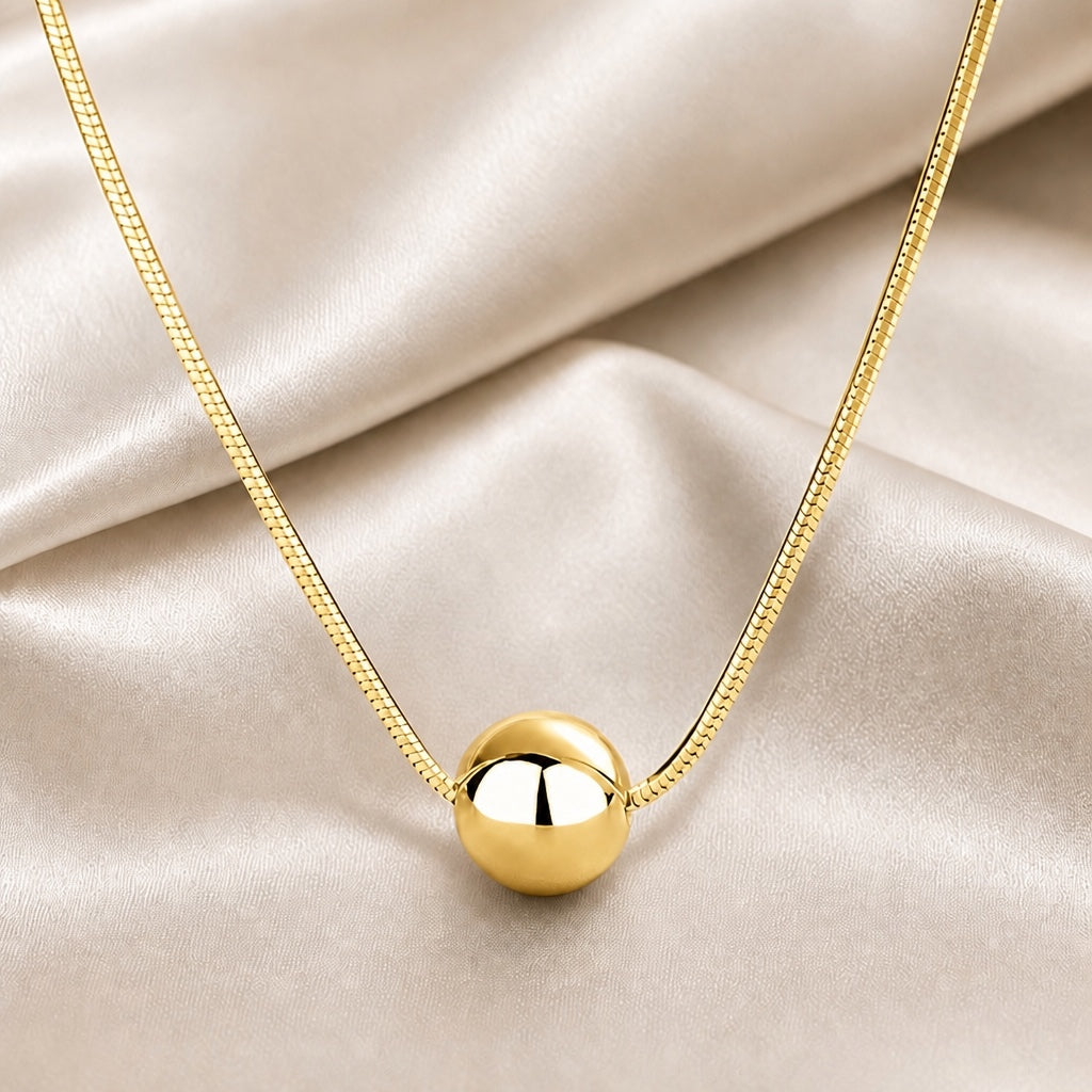 Collier en Or Blanc avec Perles