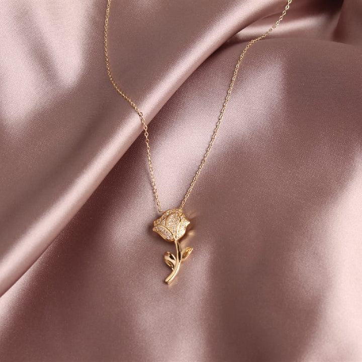 Collier Floral Éternel en Rose