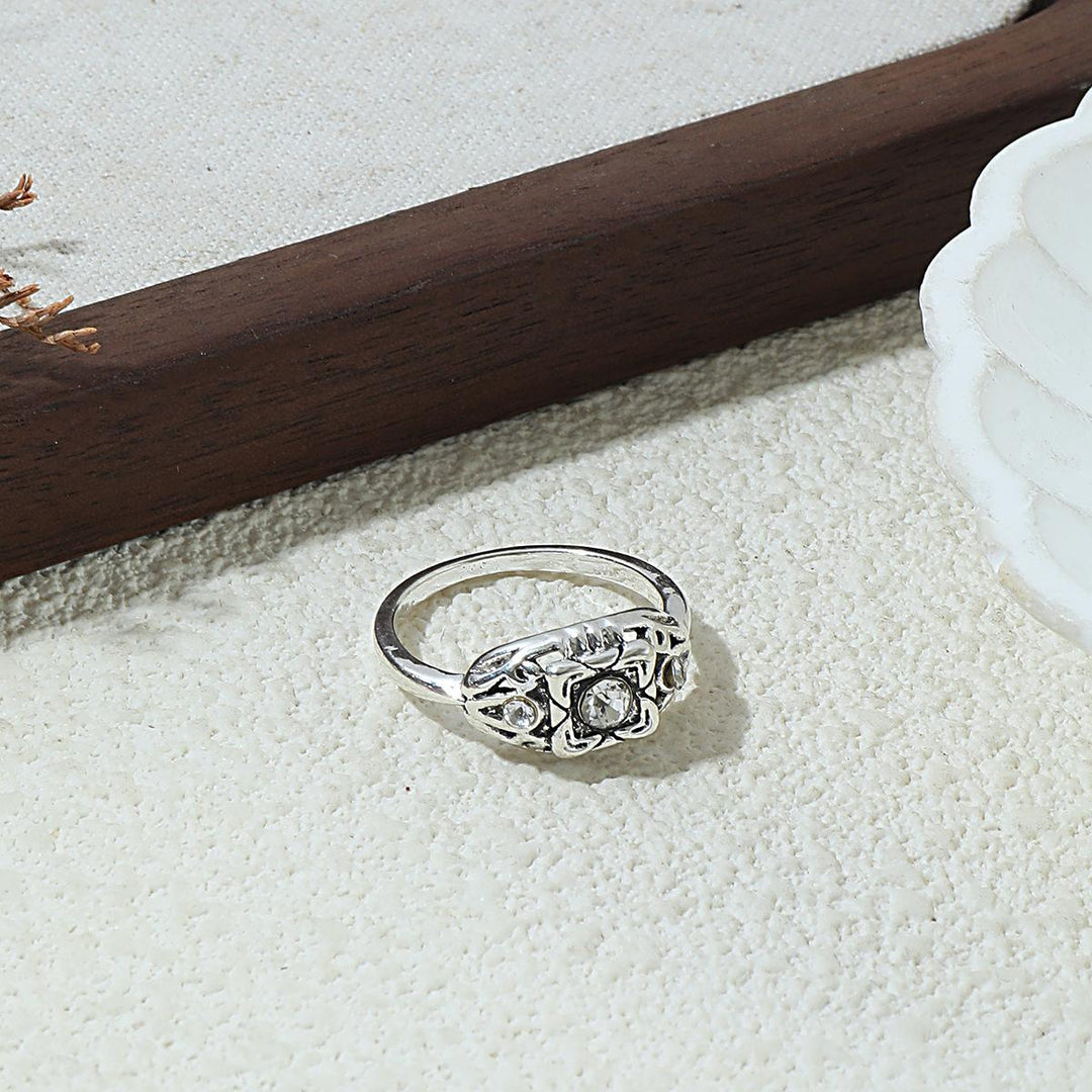 Bague Élégante en Cristal Argenté