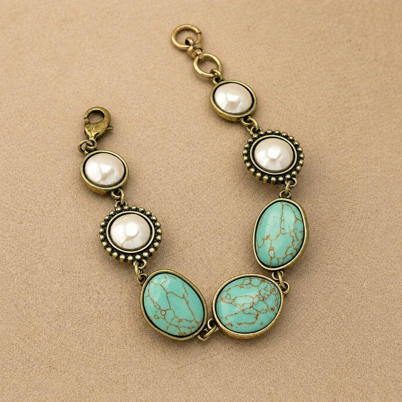 Bracelet Majestueux en Perles de Turquoise