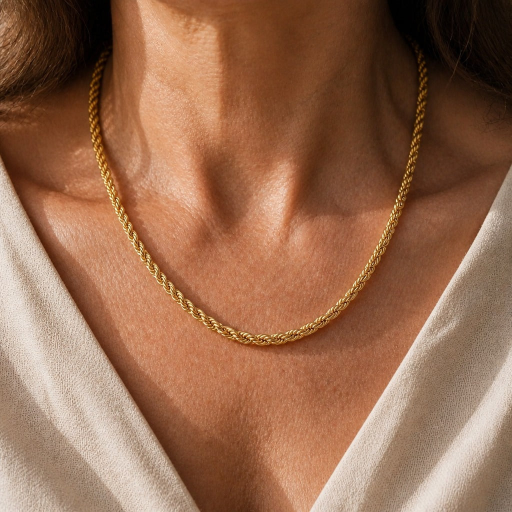 Collier en cordon doré torsadé